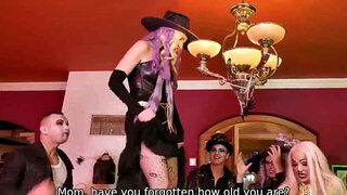 Halloween porn movie with a bewitching blonde granny