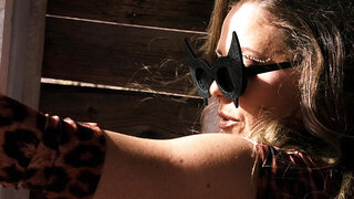 Hot MILF Gets Pounded on a Big Cock During Anal Sex