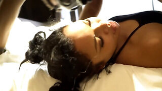 The hung patient is banging the throat of the Latina