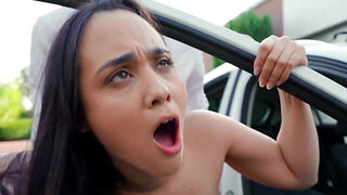 Alice Hernandez wants to get fucked in public as well