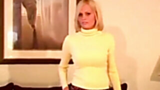 Hanna hilton stockings mini-skirt