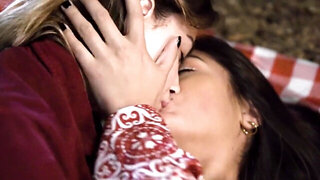 Teeny with a tight body fucking a horned-up Asian lezzie