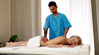 Escaped Bride has long legs and enjoys hardcore massage