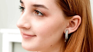 Cute Babe Jerks Off Sweet Pussy During Afternoon Break