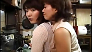 japanese mature lesbian (kissing fetish)