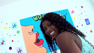 Big booty black girl does not mind enjoying BWC on cam