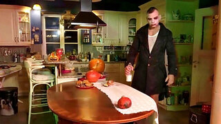 Halloween porn movie with a bewitching blonde granny