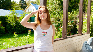 Flavorful fuck with two girls who want to get off outside