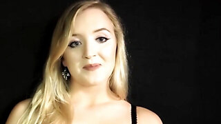 The results are striking: this blonde knows how to suck WELL