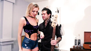 Tattooed pal after rehearsal has sex with his gorgeous GF