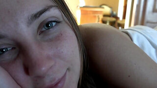 Adorable babe enjoying that vacationing fucking in POV