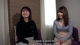 A couple of hot Japanese chicks are having an FMF