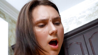 Stella Jegante cannot quite reach the pleasure with his cock