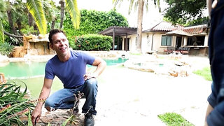 Luring horny teen to fuck his hard cock big time