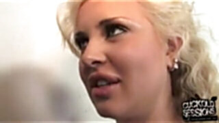 Andi anderson at dark-hued idolize if front of her cuckold spouse