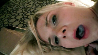 Amateur gal gets her inexperienced pussy fucked