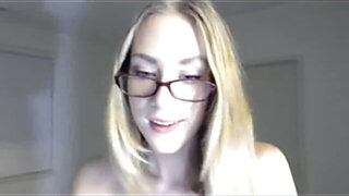 Blonde First Time Squirt On Webcam