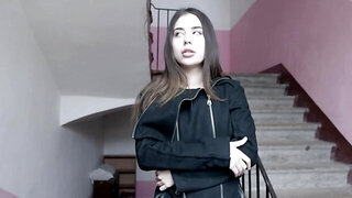 Enduring guy delivered teen's vagina on top of the world