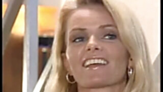 MaxP - Die Chefin - Nicoletta Blue Scene