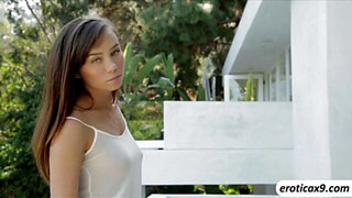 Thick ass babe Capri Anderson gets probed by a meaty cock in a sensual sex