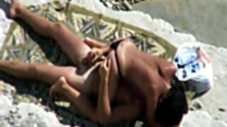 Voyeur Tapes Duo Nailing On Beach