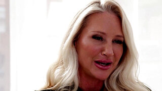 Alexis Malone does not want this young cock to feel alone