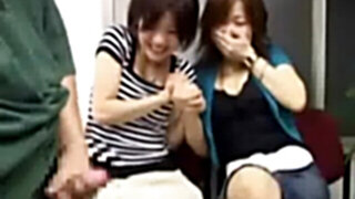 Japanese cfnm pop-shot compilation