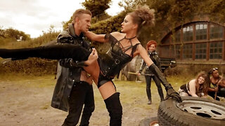 Unspiritual valkyrie leader knows no love and only recognizes sex