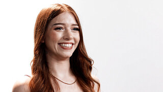 Pale redhead Myra Moans doing it all to masturbate and cum