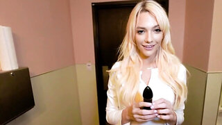 Ricky Johnson and Kenna James are fucking in the car