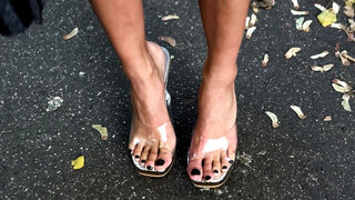 Geisha Kyd gives a footjob and gets teased in POV