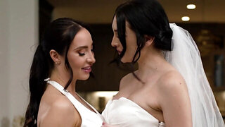 Scissoring fun for Charlotte Sins and Melissa Stratton