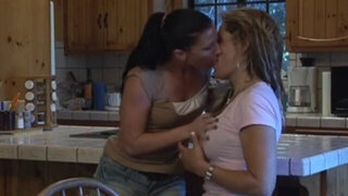 Ariel X and Kelly Leigh