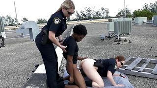 Juicy hot milf likes to have pussy fucked by guy with BBC