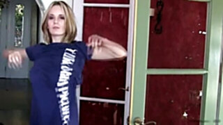 Sarah Nude Model Shoot