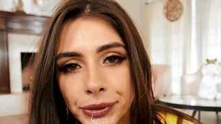 Cute MILF is happy to get fucked by a stranger's dick