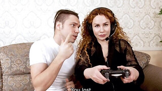 Frizzy hair gamer MILF wants to suck and get fucked