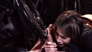 Horny girlfriend wants to suck her guy's dick dry and swallow cum