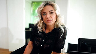 Shalina Devine wants to get sloppy with dick and cum