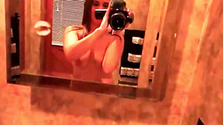 Teaser with a nice enough face worshipping a fat penis