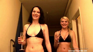 Spermastudio: Teenygirl Creampie - Elina