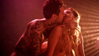 Curvy blonde baddie fucked by tatted bad boy in a neo-noir scene