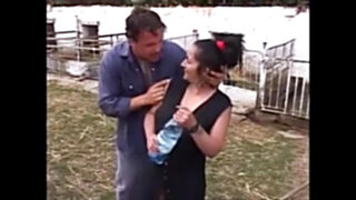 Violetta mature 40 outdoors