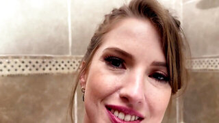 Hot women Roxie Sinner and Octavia Red have a three-way