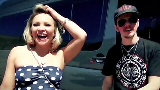 Honey Diamond feels embarrassed and can't say no to fucking