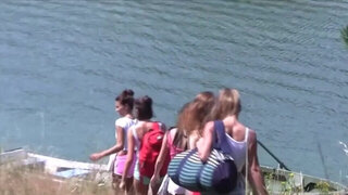 Girls show their hypnotic bounce during a road trip