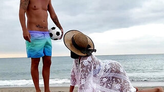 Reality scene with a brown skinned beauty fucking at the beach