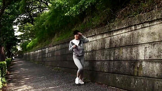 Nasty Japanese MILF is approached after her workout