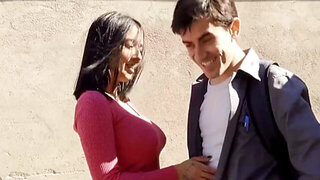 Busty Valeria Valois is impressed with Jordi's fat cock