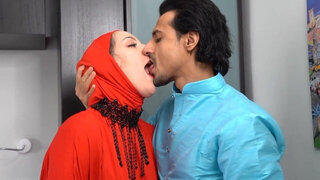 Arab wife treats herself with plenty of dick in foot fetish kinks